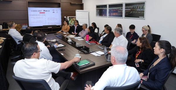 Instituciones del Estado coordinan programa de Becas 2025