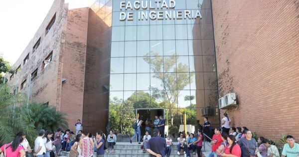 13.847 estudiantes pujarán por 5.000 becas