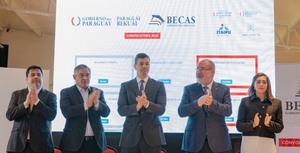Gobierno otorgará 5.000 becas universitarias y técnicas
