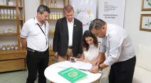 PCM 2023: Mipyme prevé ampliar producción de esencias aromáticas en cosméticos y para el hogar