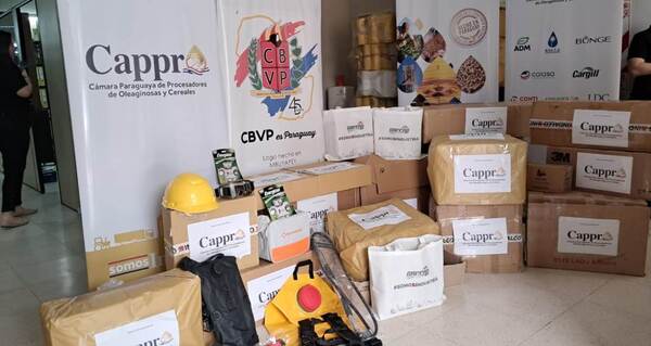 La Cappro dona equipos al Cuerpo de Bomberos Voluntarios del Paraguay