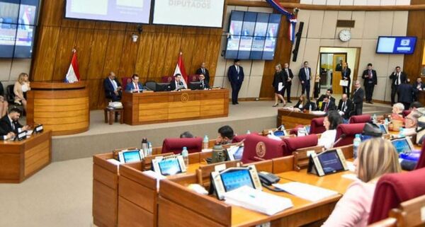 Sancionan proyecto de ley que establece el horario de verano para todo el año