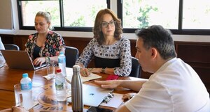 MIC y AFD alinean estrategias para fortalecer el financiamiento de Mipymes