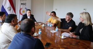 Productores de Central presentaron proyecto innovador para fortalecer el sector frutihortícola