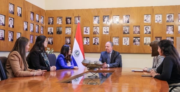 MEF designa a nueva coordinadora interina de BECAL