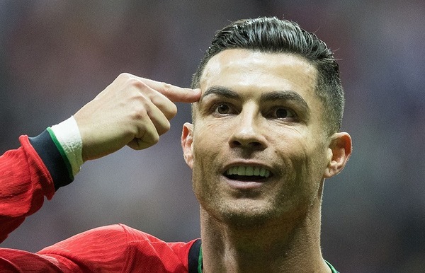 Cristiano Ronaldo sigue ensanchando su leyenda