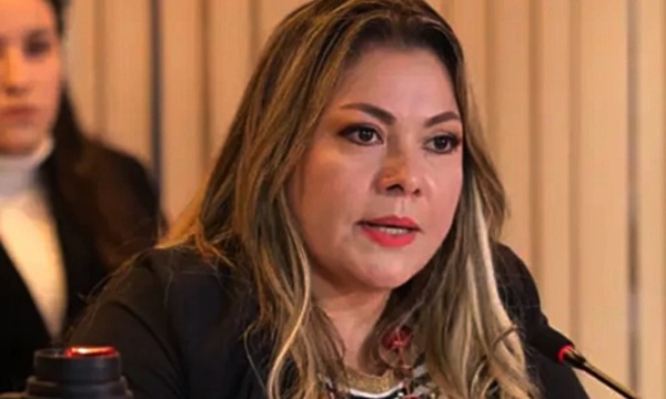 Según documentos del Poder Judicial, las senadoras Yami Nal y Zenaida Delgado fueron rajadas por planilleras - OviedoPress
