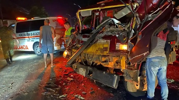 Triple choque en San Pedro deja un fallecido y dos heridos