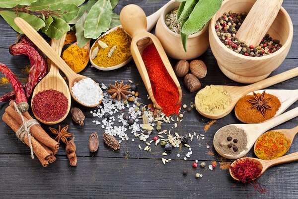 Cómo usar las principales hierbas y especias en la cocina - Gastronomía - ABC Color