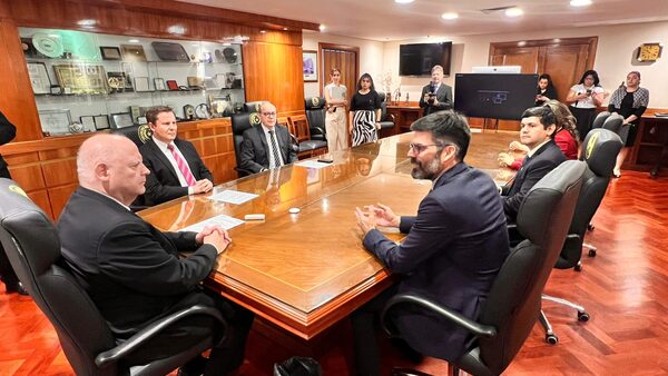 CSJ firma acuerdo con A Todo Pulmón para fortalecer justicia y sostenibilidad ambiental - PDS RADIO Y TV