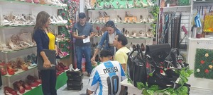 El sector comercial de Encarnación muestra signos de reactivación.
