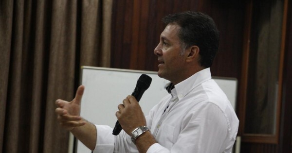 Acusan a Giménez de direccionar concursos para regularizar los contratos de sus dirigentes en San Pedro