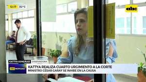 “La Corte está sometida al cartismo”: Kattya González presenta cuarto urgimiento - ABC Noticias - ABC Color