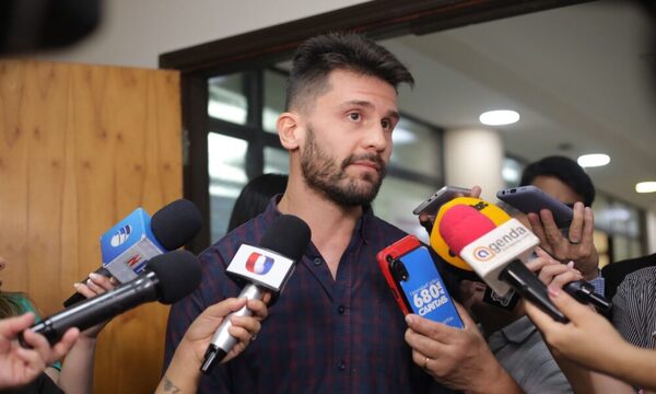 “La prohibición de la importación de armas favorece al contrabando”, dicen
