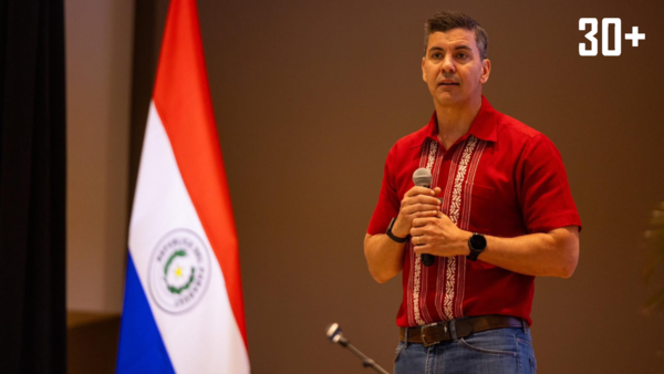 Peña expresó su deseo de entregar la banda presidencial a Alliana - trece