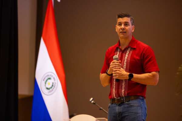 Santiago Peña destaca la unidad del partido colorado - Unicanal