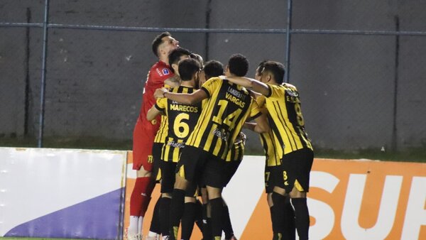 Guaraní se mete entre los cuatro mejores de la Copa Paraguay