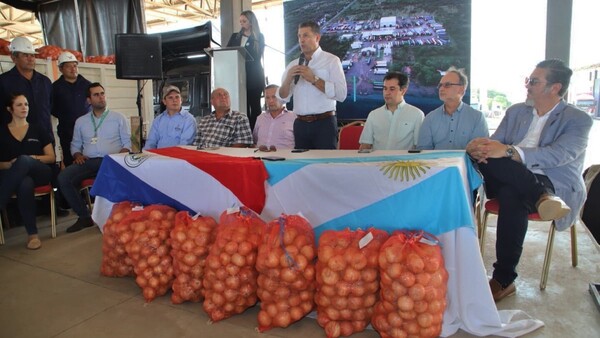 Paraguay concretó histórico envío de cebolla a Argentina
