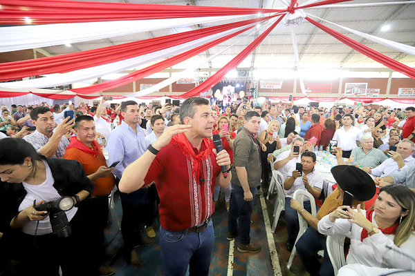 Oficialismo dio muestra de unidad en multitudinario acto desarrollado en CDE - La Clave