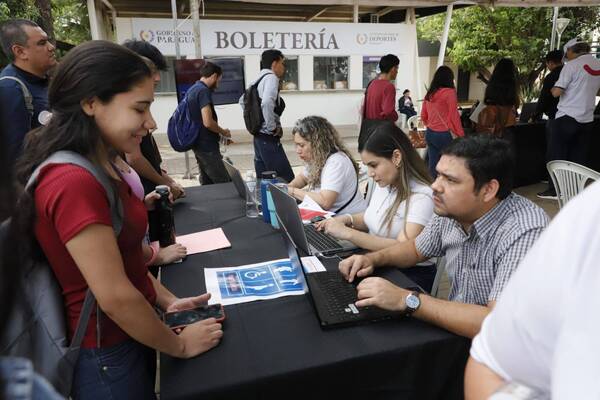 Más de 300 oportunidades de trabajo en primera edición de la Expo Empleo de Verano Sanber - .::Agencia IP::.