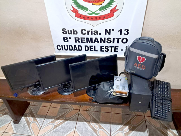 Recuperan parte de lo robado de USF del barrio Remansito - La Clave
