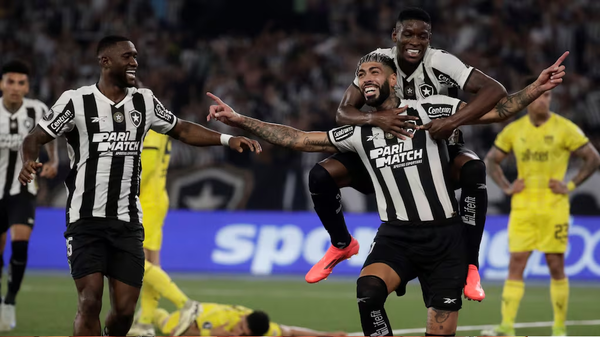 Botafogo goleó 5-0 a Peñarol y quedó a un paso de jugar su primera final de Copa Libertadores