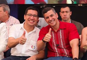 Santiago Peña cumplió exitoso Día de Gobierno en Alto Paraná | DIARIO PRIMERA PLANA