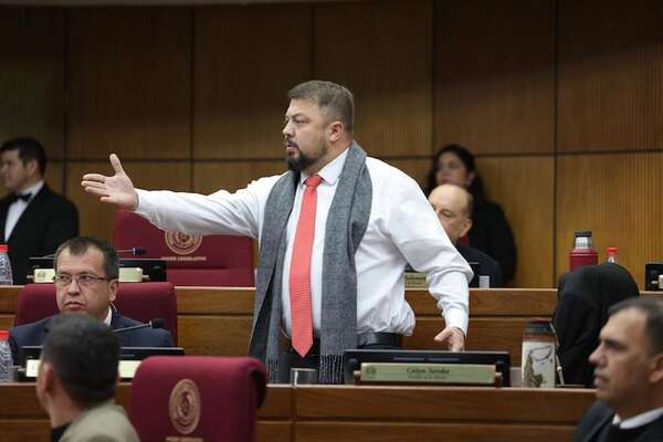Colym Soroka dice que se debe evaluar seguir o no con la comisión “garrote” - Política - ABC Color
