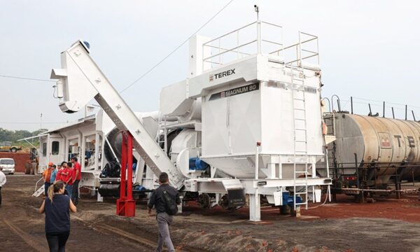 Puesta en operación de nueva planta asfáltica del MOPC en Minga Guazú