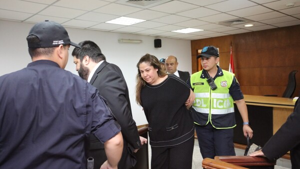 Tribunal ratifica condena a Patricia Samudio por corrupción en Petropar