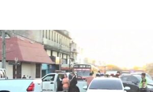 (VIDEO)Abuelita fue atropellada sobre Eusebio Ayala y falleció