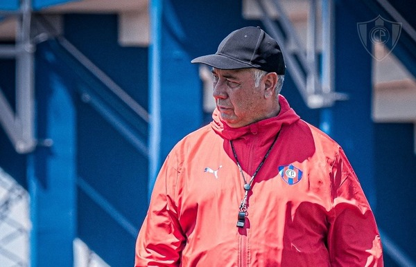 Cerro Porteño: Jara Saguier perfila un solo cambio para el Clásico