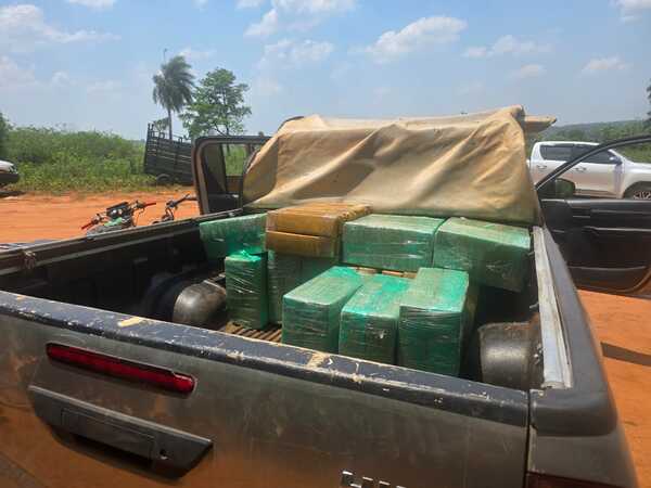 Mediante el operativo "Maracanazo", SENAD logró destruir complejo narco en Canindeyú - trece