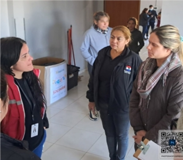 Entrega de donaciones para los niñas y niños que quedaron desamparados tras incendio.