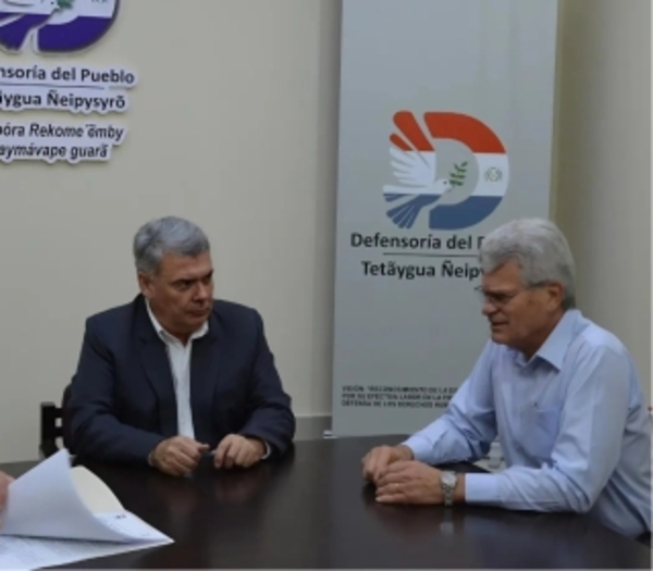 Firma de Convenio Multilateral de Cooperación entre la Defensoría del Pueblo y ACOMEPA.