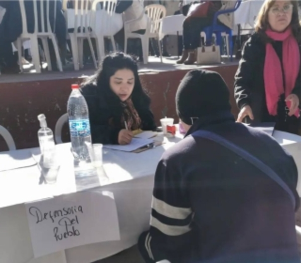 Jornada de Asistencia Social dirigida a los adultos mayores del barrio Roberto L. Pettit.