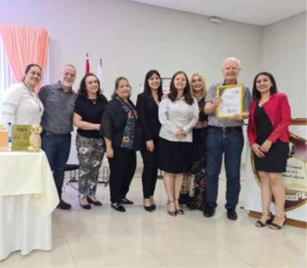 Conferencia sobre pueblos indígenas en el marco del Día del respeto a la diversidad cultural.