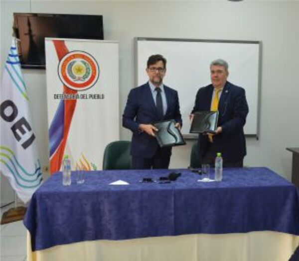 Firma de convenio marco de cooperación interinstitucional Defensoría del Pueblo – OEI.