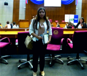 La Defensoría del Pueblo presente en audiencia pública llevada a cabo en la Sala Bicameral del Congreso.
