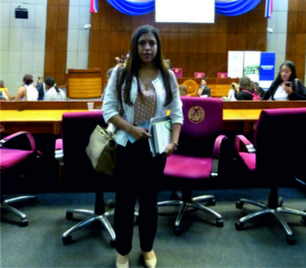 La Defensoría del Pueblo presente en audiencia pública llevada a cabo en la Sala Bicameral del Congreso.