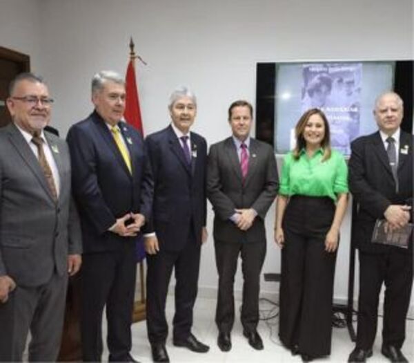 Acto en conmemoración a los 30 años del hallazgo del Archivo del Terror.