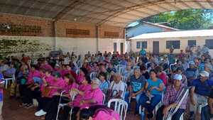 Reunión Informativa sobre la propuesta de Ley de Pensión para Adultos Mayores en Barrio Chaipé