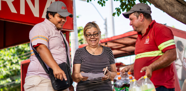 Coca-Cola Paraguay lanza 芦Impulsa Tu Negocio禄 para fortalecer peque帽os comercios