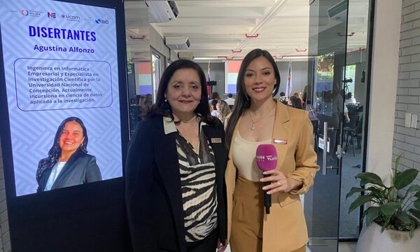 Realizan simposio sobre violencia contra la mujer con presencia de referentes expertos en género en la UCOM