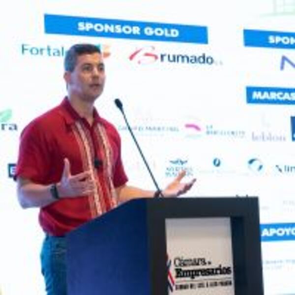 Santiago Peña destaca el potencial económico del Alto Paraná en la Expo Internacional de Inversiones Inmobiliarias 2024 :: Presidencia de la República del Paraguay