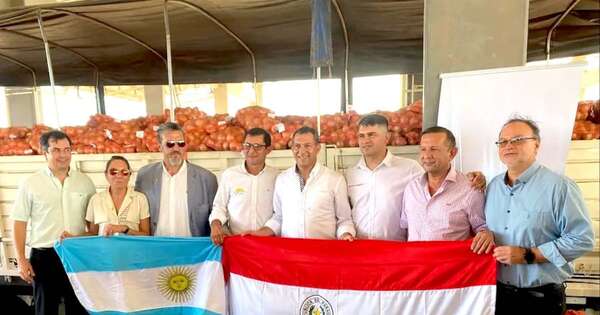 La Nación / Concretan primer envío de cebollas a la Argentina