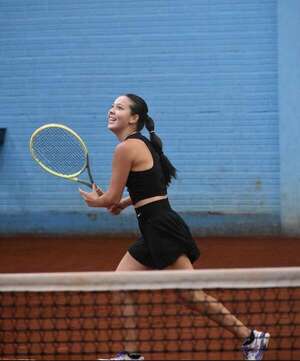 Tenis: Julieta Marcos pasa a las semifinales - Polideportivo - ABC Color