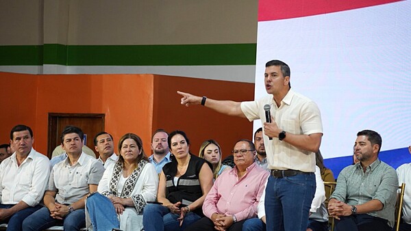 Peña habla de reforma constitucional y salta alarma por reelección