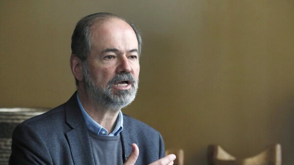 Juan Villoro: “Los libros son un antídoto a la dictadura del algoritmo”