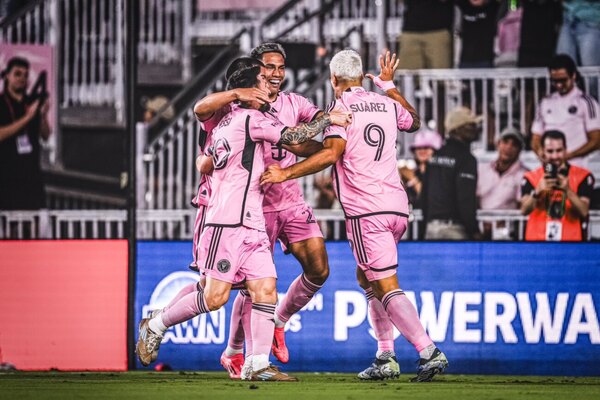 Versus / Diego Gómez aporta una asistencia en triunfo del Inter Miami en la MLS